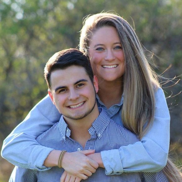 Meet your Posher, Amy - Picture 1 of 1